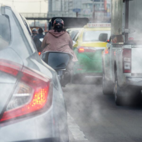 Wypalanie DPF: Proces, skutki i sposoby na jego uniknięcie.