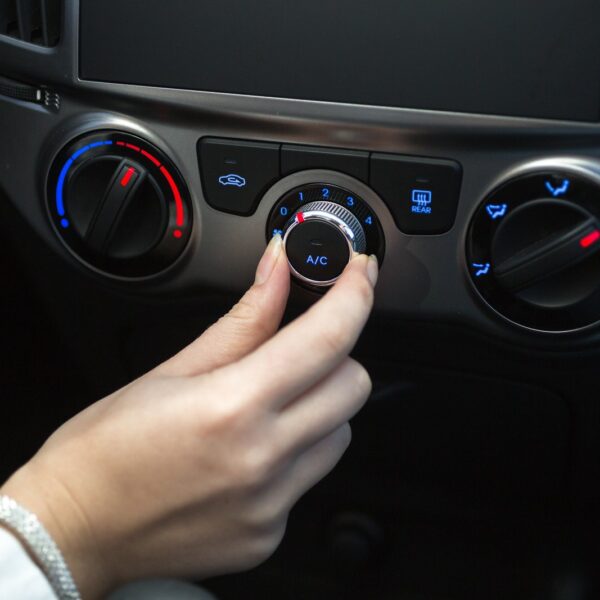 Najczęstsze problemy z klimatyzacją samochodową i jak je naprawić.