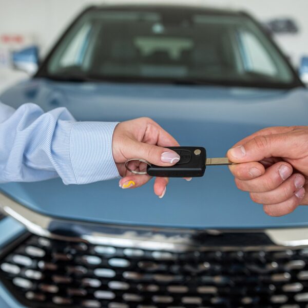 Jak przygotować samochód do sprzedaży: Zwiększenie wartości i atrakcyjności pojazdu.