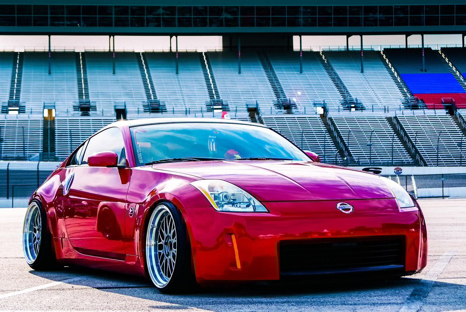 Jak poprawić aerodynamikę swojego pojazdu: Praktyczne wskazówki i zalety zmian.