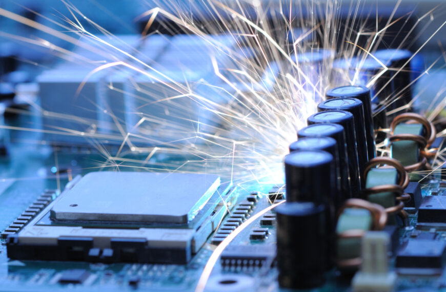 Jakie są najczęstsze przyczyny awarii układu chłodzenia i jak im zapobiegać?